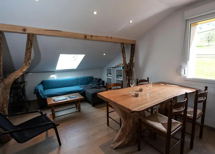 D'hotes Nos Racines Bed and Breakfast 3*